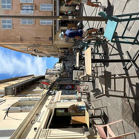 Location Antibes Extérieur photo